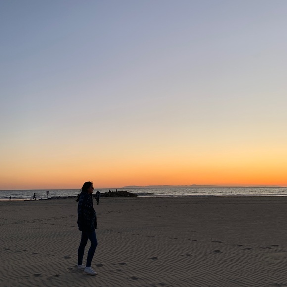 Meet your Posher - Picture 1 of 1